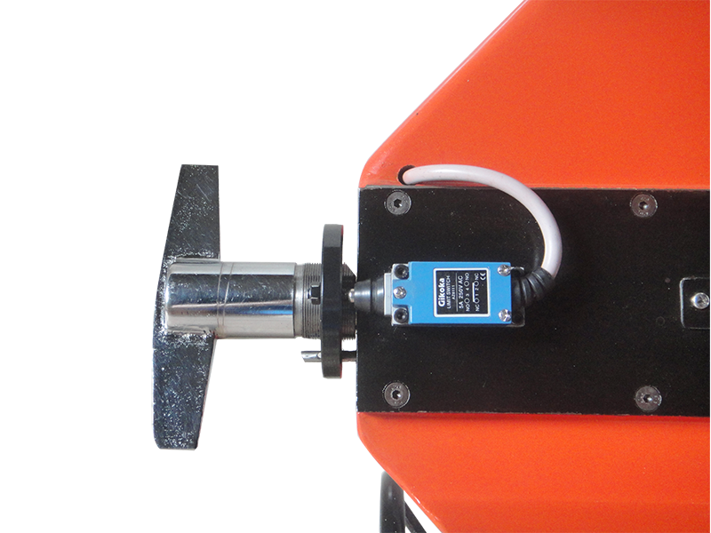 Máy cưa bán tự động VMMC0250